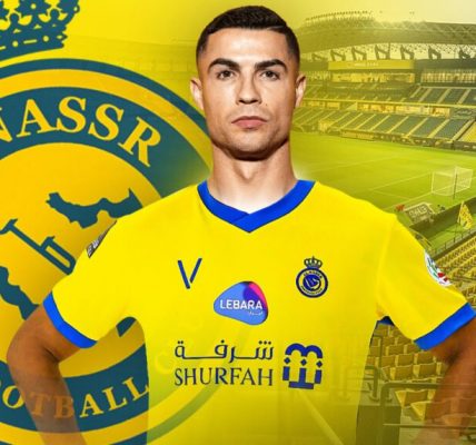 Ronaldo Signs for Al-Nassr A Historic Moment in Football