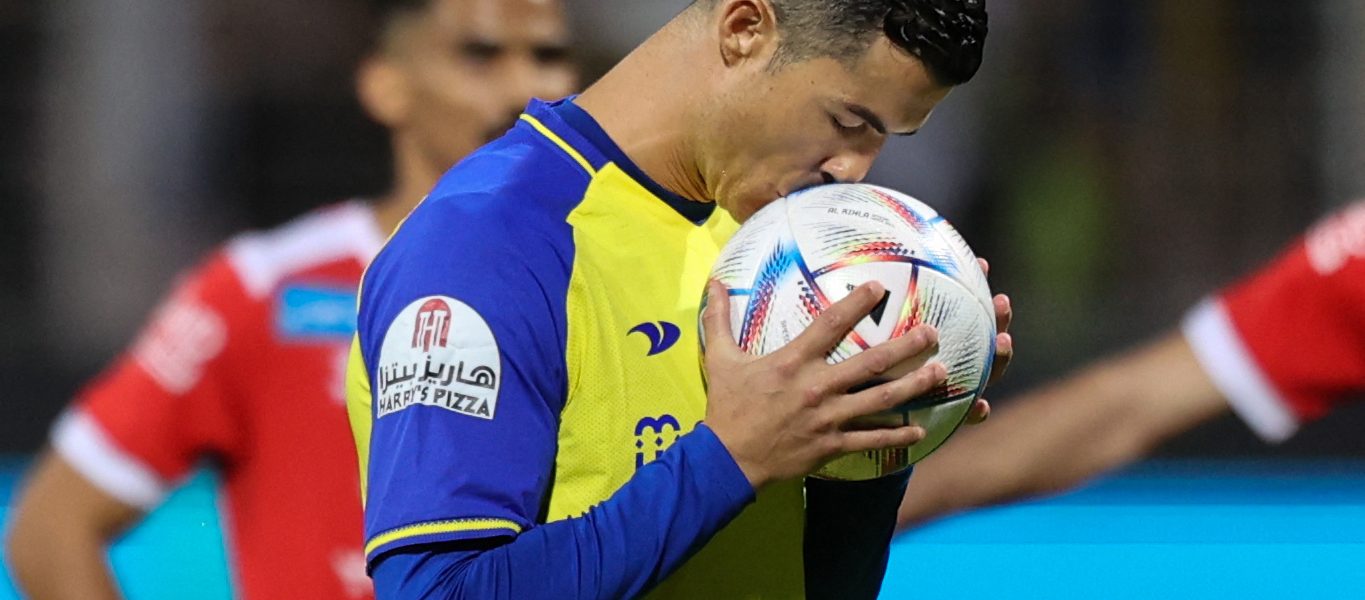 al nassr ball